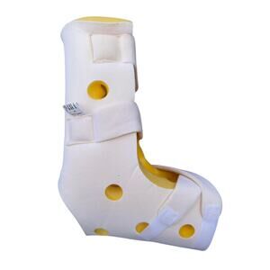 🦶 Posey 6145 Premium Heel Guard, One Size Fits All Foam Yellow/White Fast Ship